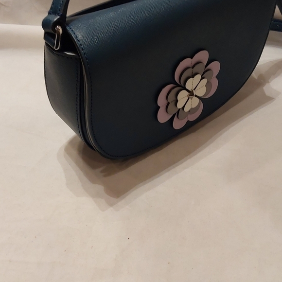 KATE SPADE REILEY WITH SPADE APPLIQUE CROSS BODY NAVY MINI BAG - Picture 2 of 6